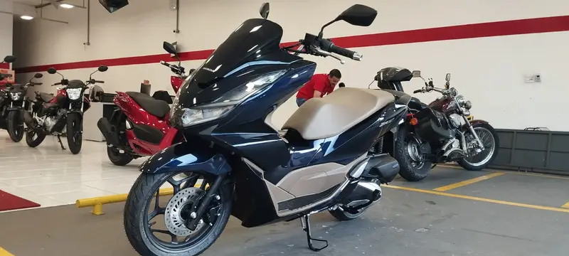 Honda DLX ABS