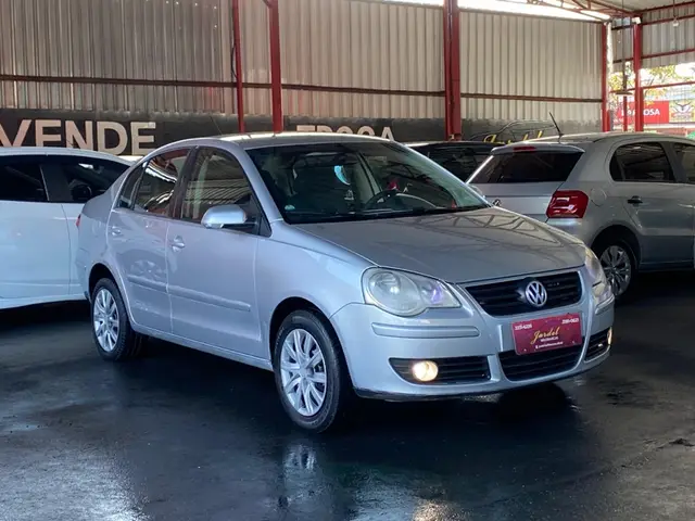 Carro Volkswagen Polo Sedan 2011 1.6 8V I-Motion (Flex) (Aut)