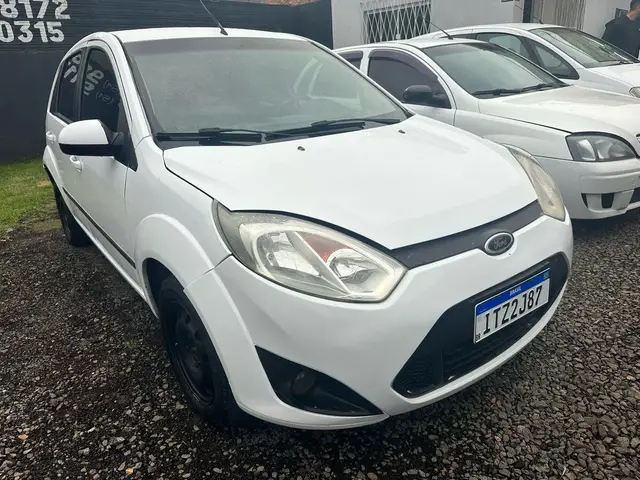 Carro Ford Fiesta Hatch 2013 SE Rocam 1.6 (Flex)