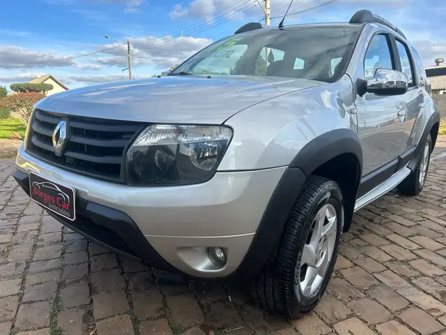Carro Renault Duster 2015 2.0 16V Dynamique (Flex)