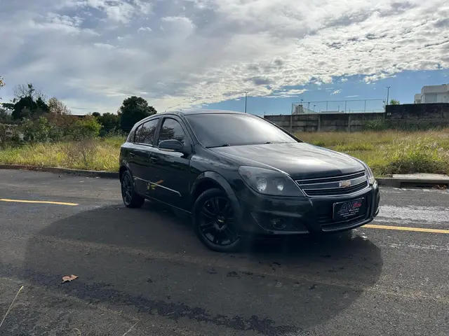 Carro Chevrolet Vectra GT 2011 2.0 8V (Flex)