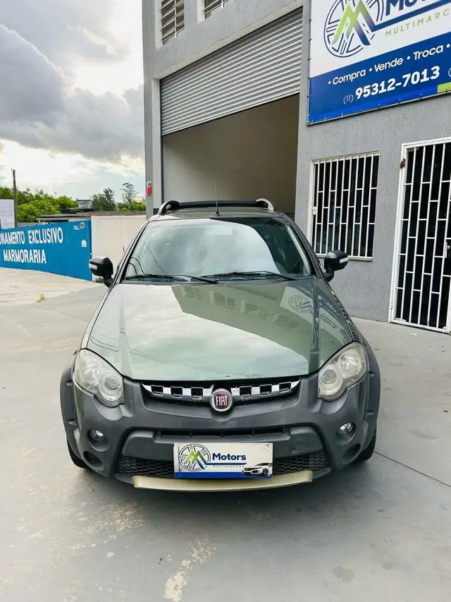 Carro Fiat Strada 2013 Adventure 1.8 16V Dualogic (Flex) (Cabine Dupla)
