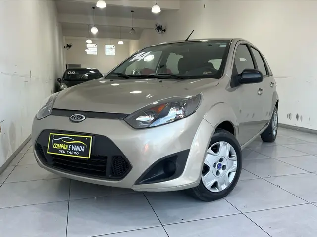 Carro Ford Fiesta Hatch 2014 SE 1.0 RoCam (Flex)