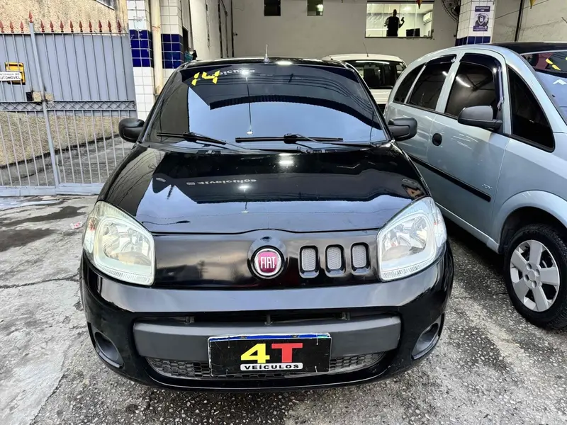Fiat Uno Vivace 1.0 8V (Flex) 4p
