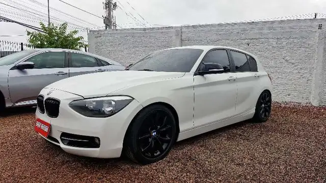 Carro BMW 118i 2013 118i Sport Line 1.6