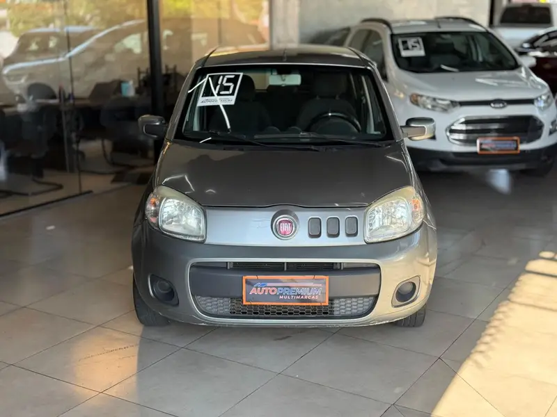 Fiat Uno Vivace Celeb. 1.0 8V (Flex) 4p