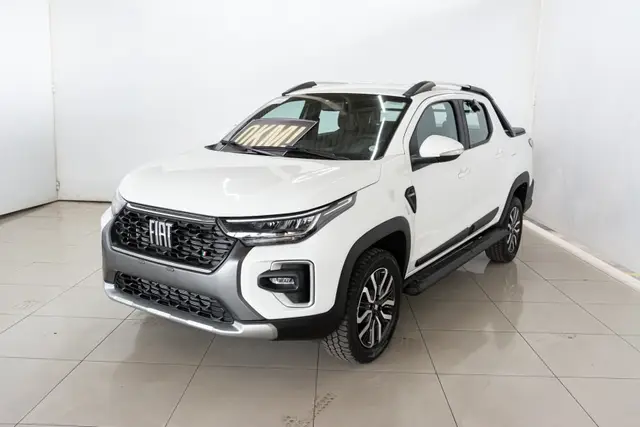 Carro Fiat Strada 2025 Ranch 1.0 Flex Turbo CD Aut.