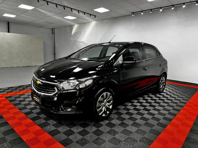 Carro Chevrolet Onix 2018 1.4 Activ SPE/4 (Aut)