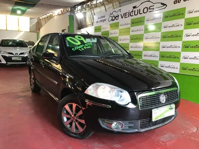 Carro Fiat Siena 2009 ELX 1.4 8V (Flex)