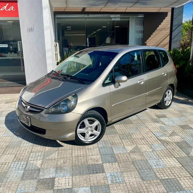 Carro Honda Fit 2007 LX 1.4