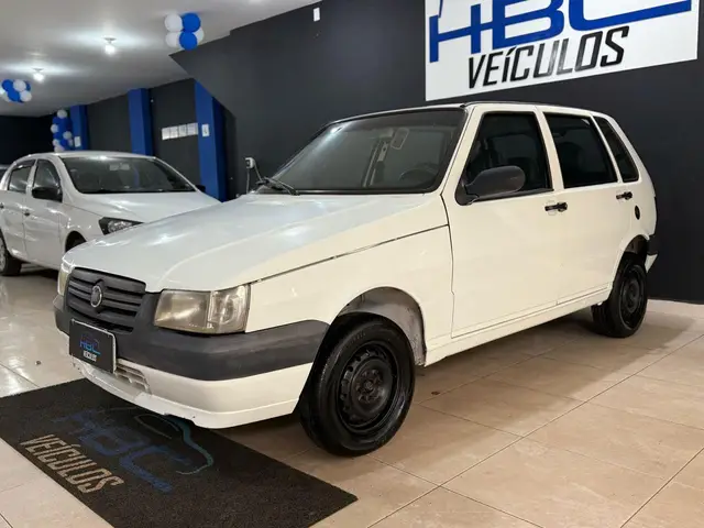 Carro Fiat Uno Mille 2011 Fire Economy 1.0 (Flex) 2p