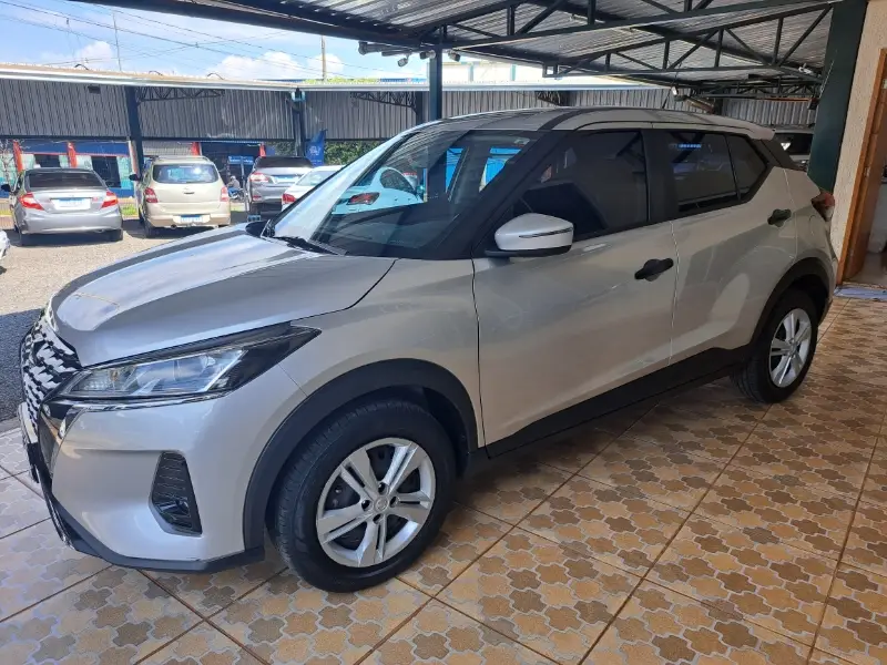 Nissan Kicks Active 1.6 (Flex)