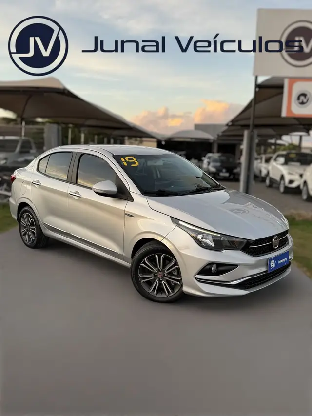 Carro Fiat Cronos 2019 1.8 Precision E.Torq AT6 (Flex)