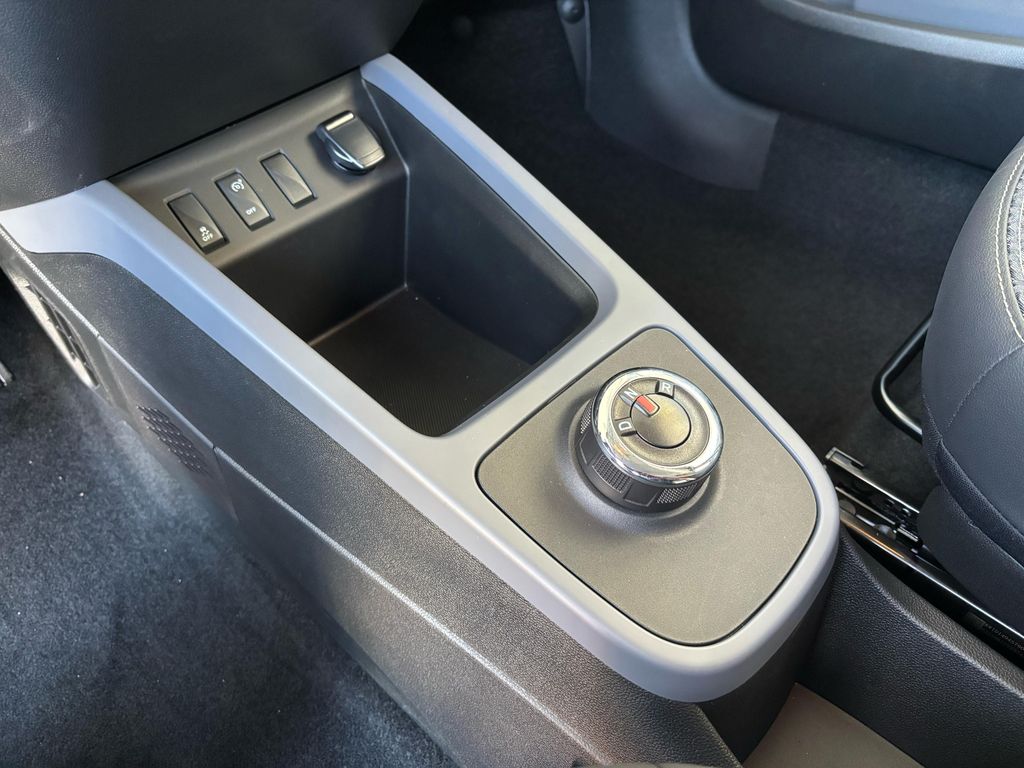 Kwid E-Tech Intense