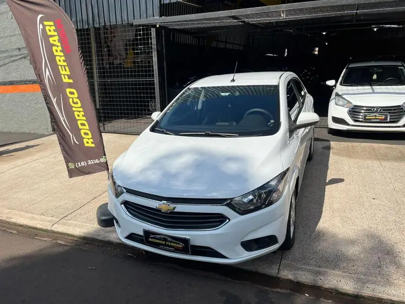 Chevrolet Onix 1.4 LT SPE/4