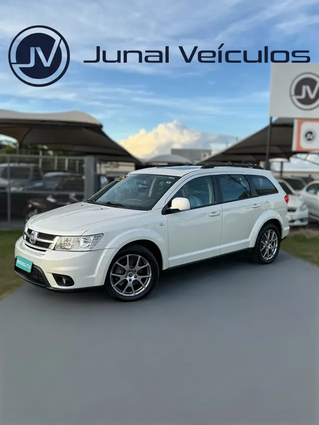 Carro Fiat Freemont 2015 2.4 16V Emotion (Aut)