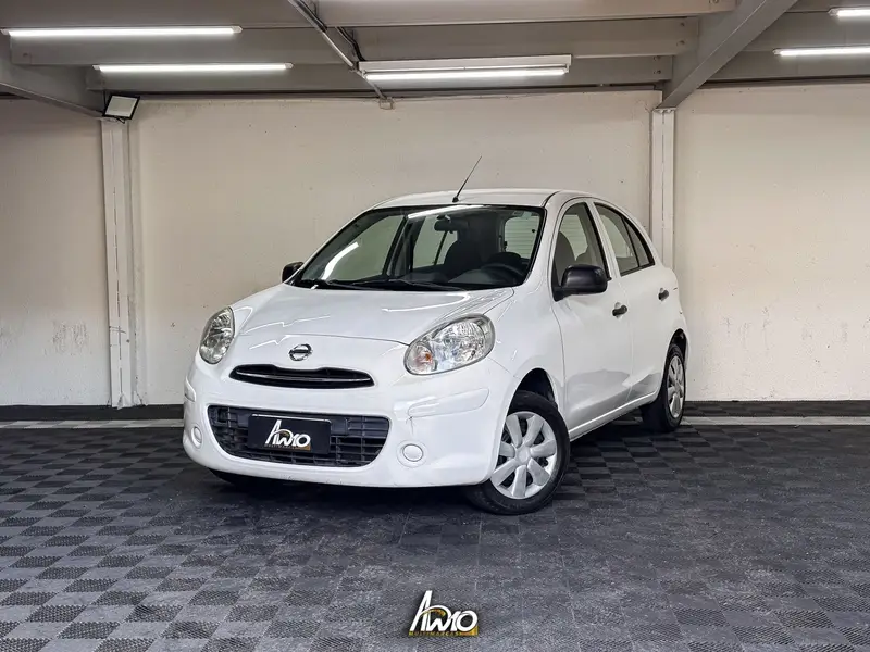 Nissan March 1.0 16V (Flex)