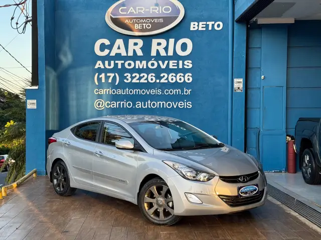 Carro Hyundai Elantra 2013 Sedan 1.8 GLS (aut)