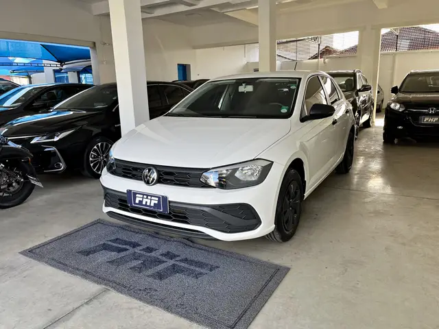Carro Volkswagen Polo 2025 Track 1.0 Flex 12V 5p
