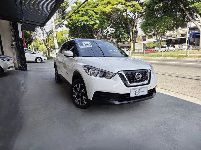 Nissan Kicks 1.6 S Direct CVT (Flex)