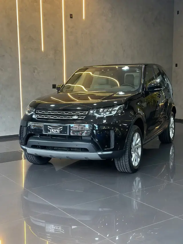 Carro Land Rover Discovery 2019 SE 3.0 V6 4x4 TD6  Diesel Aut.
