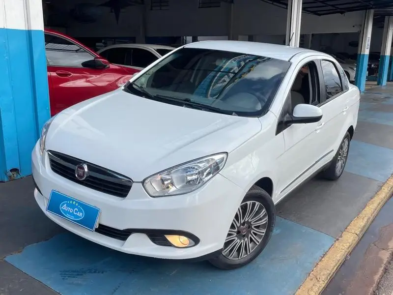 Fiat Grand Siena Essence 1.6 16V (Flex)