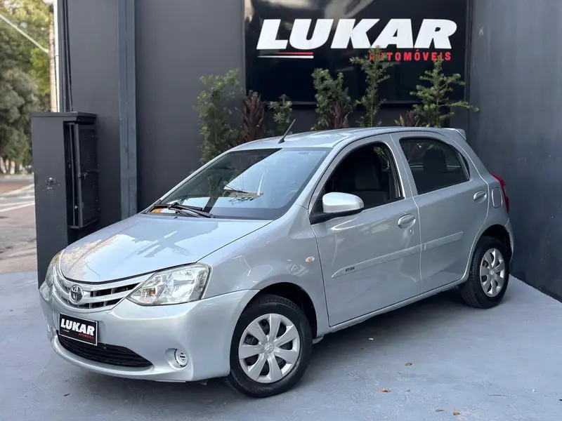 Toyota Etios X 1.3 (Flex)