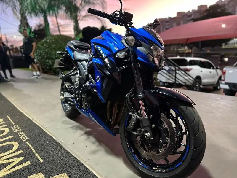 Suzuki GSX-S 750 750