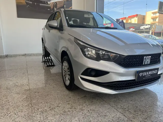 Carro Fiat Cronos 2024 Drive 1.3