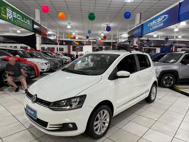 Carro Volkswagen Fox 2020 1.6 MSI Connect (Flex)