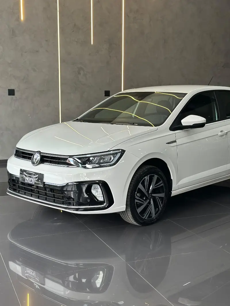 Volkswagen Virtus 1.0 200 TSI Highline (Flex) (Aut)