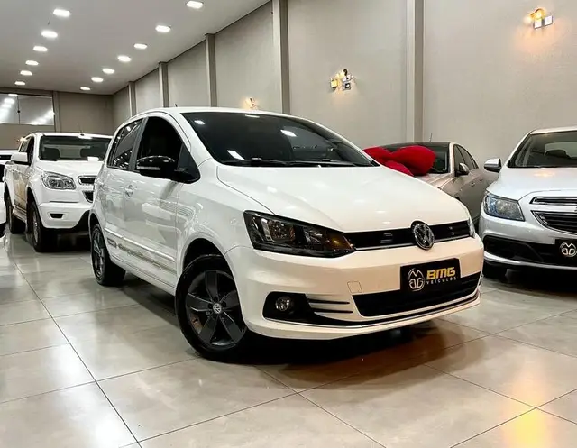 Carro Volkswagen Fox 2019 1.6 MSI Connect (Flex)