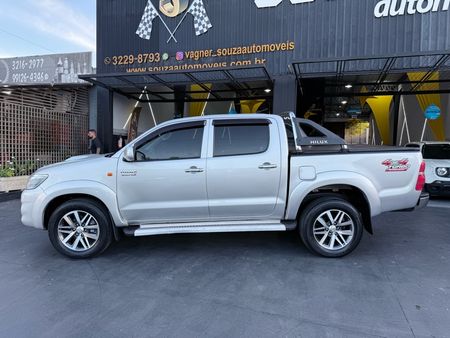 HiluxCabineDupla Hilux 3.0 TDI 4x4 CD STD