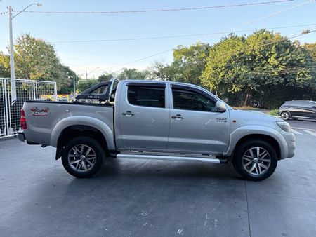 HiluxCabineDupla Hilux 3.0 TDI 4x4 CD STD