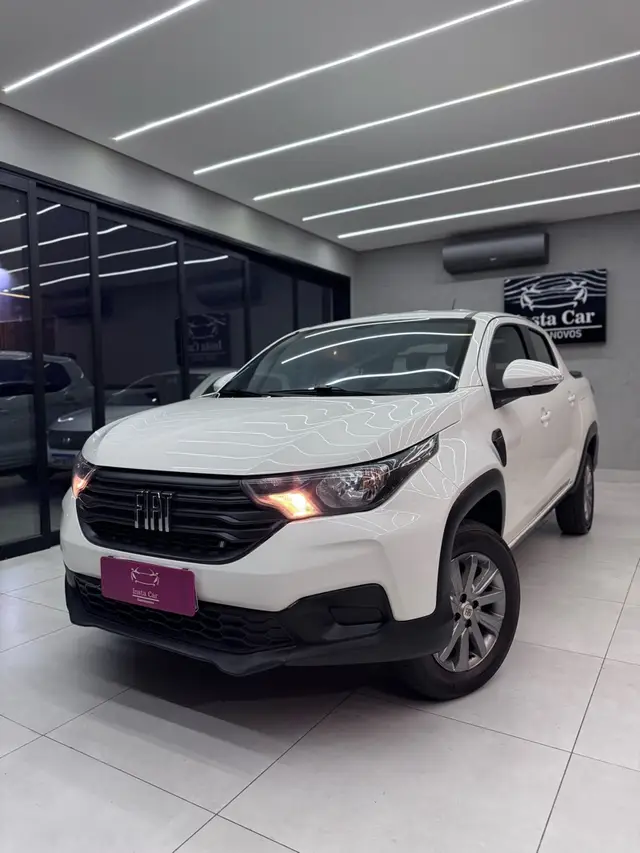 Carro Fiat Strada 2023 Freedom 1.3 CD (Flex)