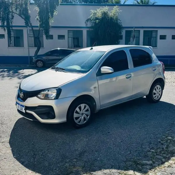 Toyota Etios X 1.3 (Flex)