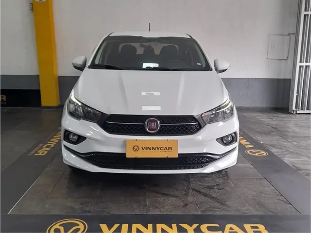 Carro Fiat Cronos 2019 1.3 Drive Firefly (Flex)