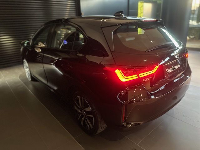 City Hatch EXL 1.5 (Aut)