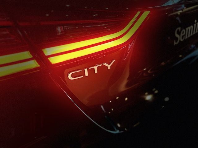 City Hatch EXL 1.5 (Aut)