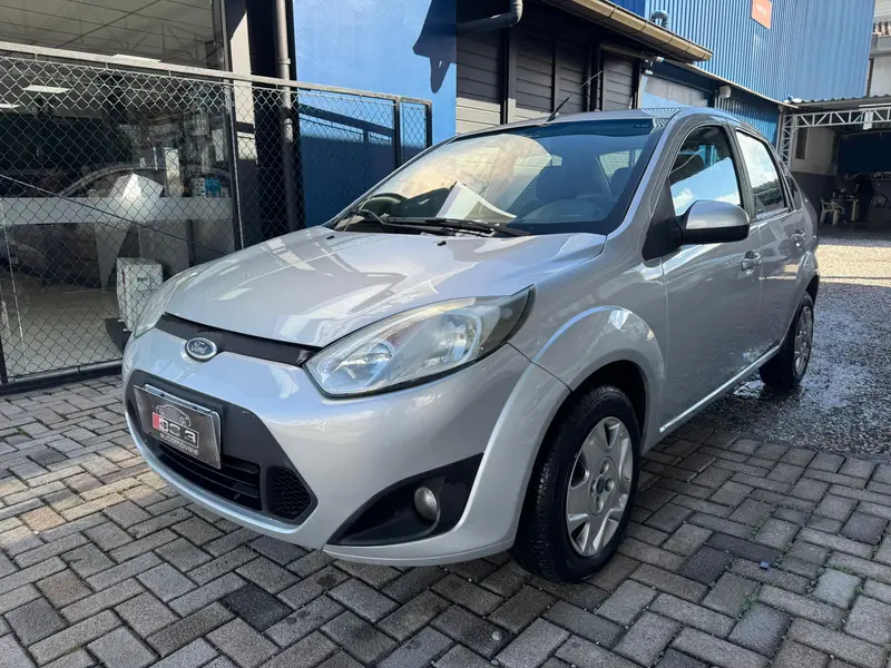 Ford Fiesta Sedan 1.6 (Flex)
