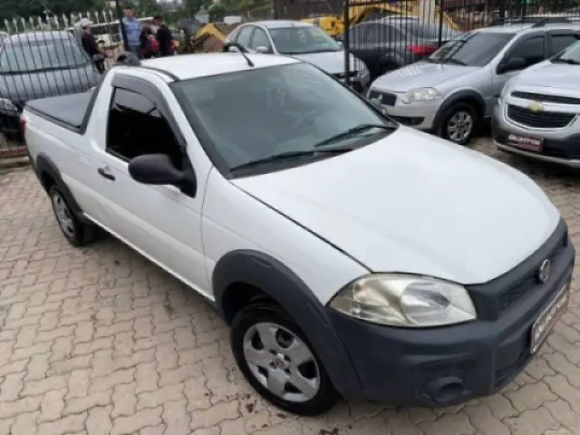 Carro Fiat Strada 2018 Hard Working 1.4 (Flex) (Cabine Estendida)
