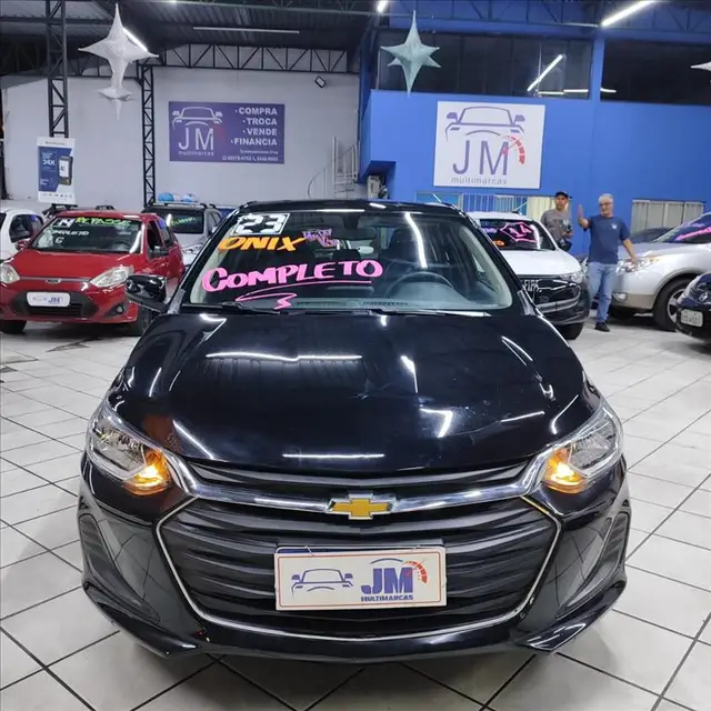 Carro Chevrolet Onix Plus 2023 LT 1.0