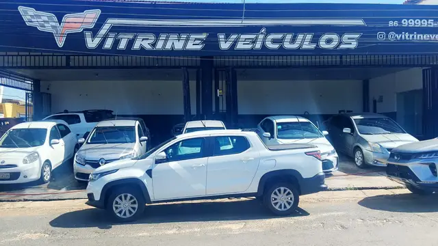 Carro Fiat Strada 2023 Freedom 1.3 CD (Flex)