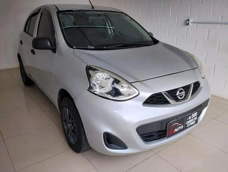Nissan March 1.0 12V S (Flex)