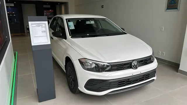 Carro Volkswagen Polo 2026 Track 1.0 Flex 12V