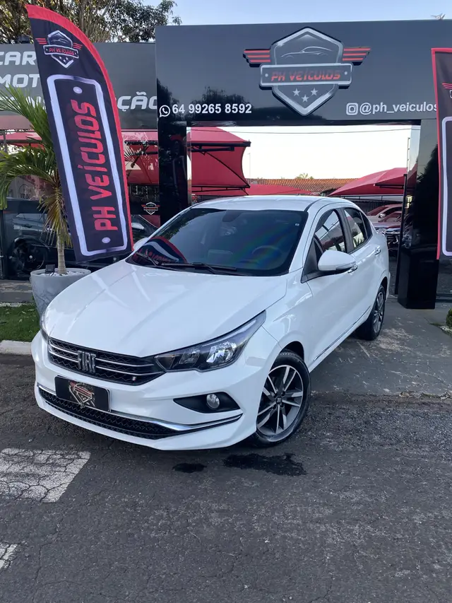 Carro Fiat Cronos 2025 Precision 1.3