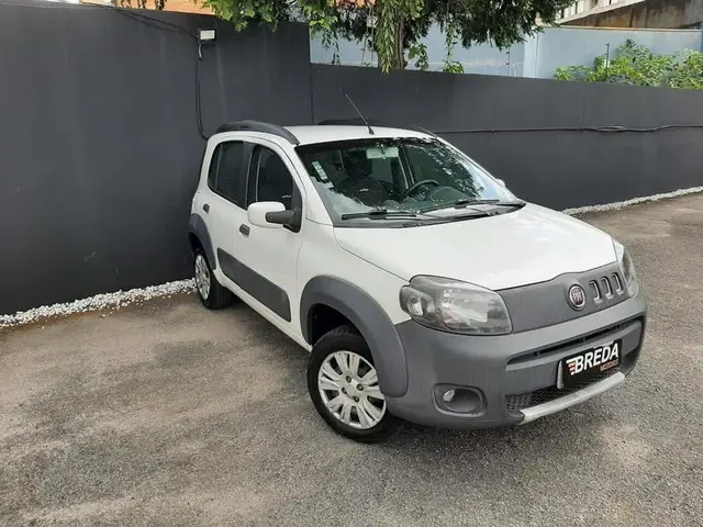 Carro Fiat Uno 2014 Way Celeb. 1.0 8V (Flex) 4p