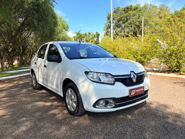 Carro Renault Logan 2016 Authentique 1.0 16V (flex)