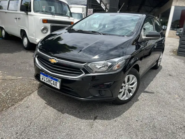 Carro Chevrolet Onix 2018 1.4 LT SPE/4