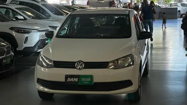 Carro Volkswagen Gol 2016 1.0 TEC Track (Flex)
